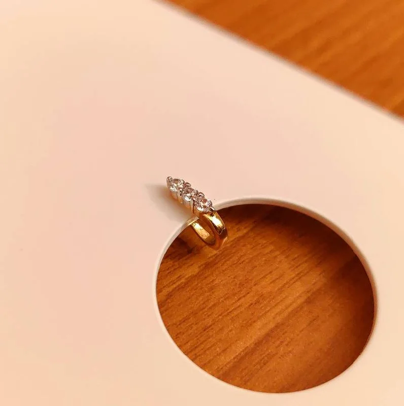 classic wedding rings -DIAMOND LOOK FINE CZ PRESSABLE NOSE RING