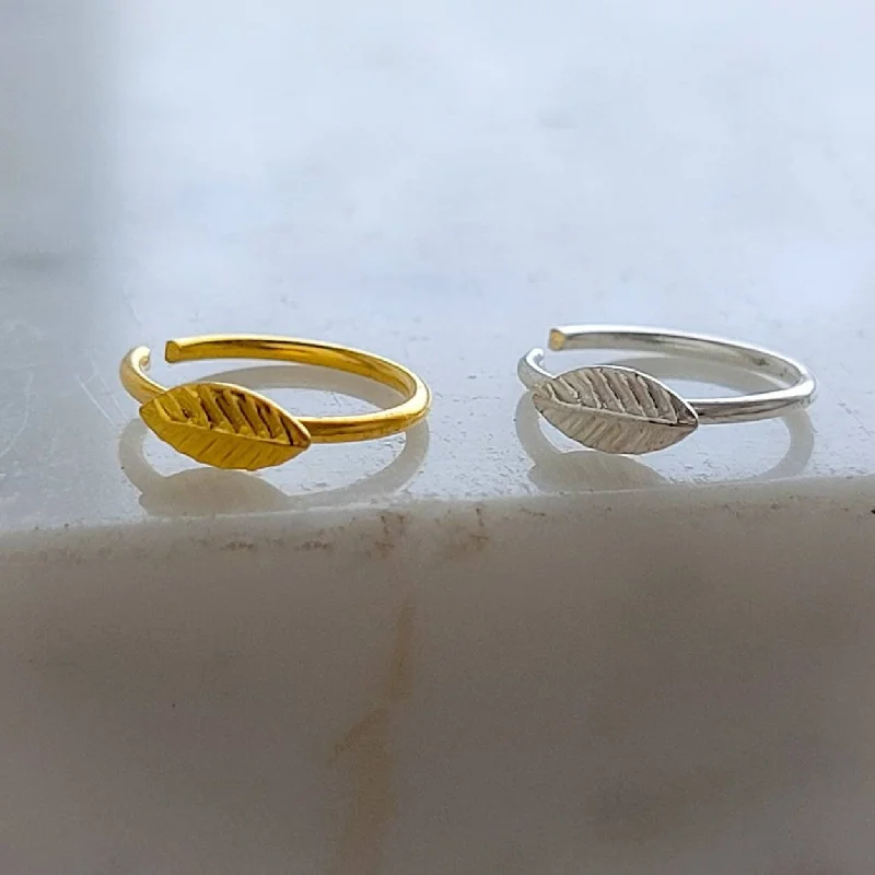 gold statement rings -Little Leaf Nose Ring