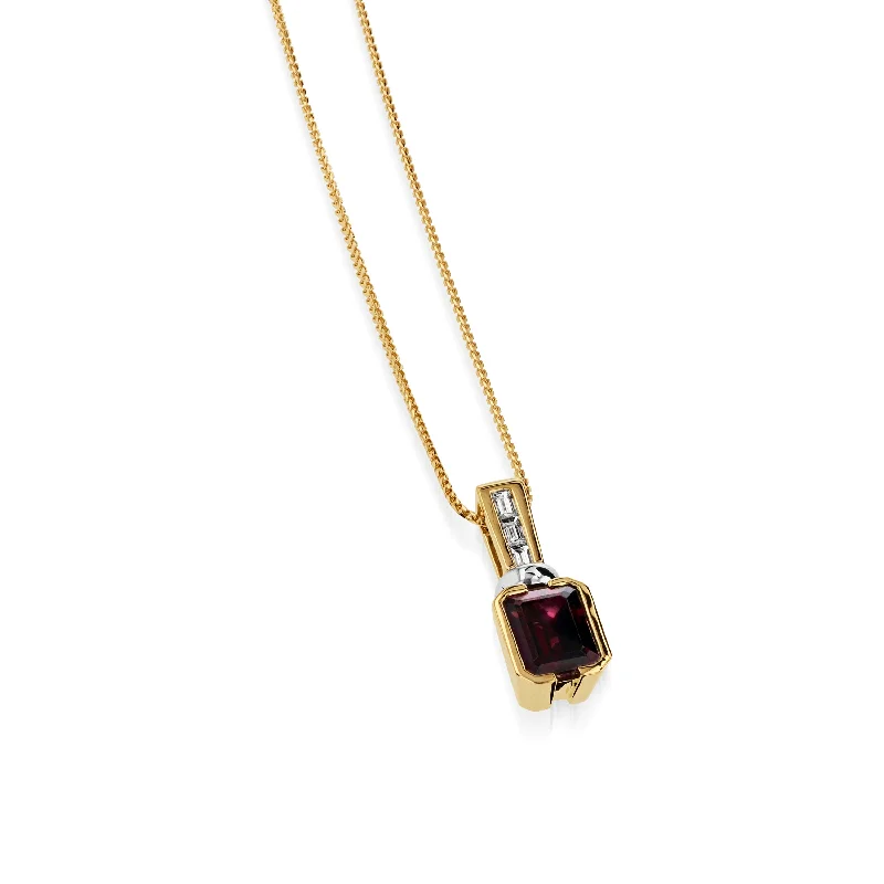 long chain necklaces for women -Treasure Gemstone and Diamond  Pendant