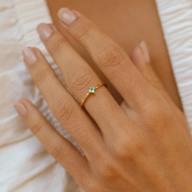 emerald rings for women -Gold Dainty Emerald Ring